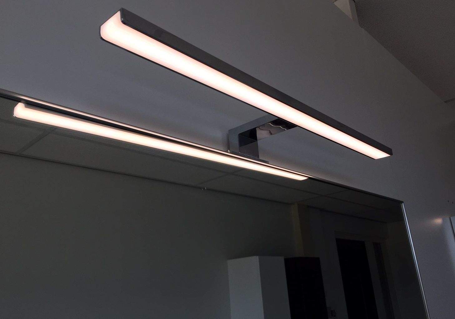 Led verlichting badkamer aanbiedingen: ... verlichting / spiegels ...