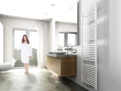 Elara sierradiator wit 1817x600 midden onder aansluiting