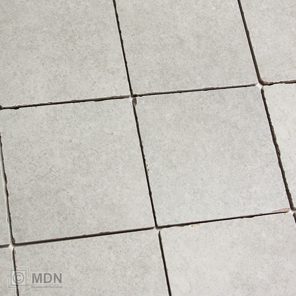 Cursus Stuiteren nep Getrommelde keramische tegels 30 x 30 cm grijs | Megadump