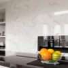 Wit marmer carrara look keramische wandtegels 30x60 cm