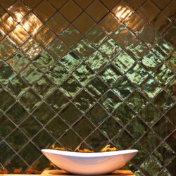 handvorm tegels goud 13x13 craquele