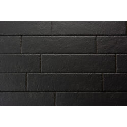 Zwarte bricks van Emil Ceramica type Brixen Stone Black in 7x28 cm