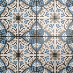 Keramische Portugese vloertegels 20x20 bloem motief blauw grijs zwart en wit