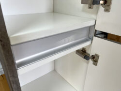 Laatste showmodel Kolomkast 160x35x35 betonlook gefineerd