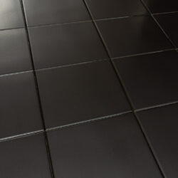 Vloertegels mat zwart 20x20 | keramische plavuizen