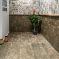 Warm bruine natuursteen look vloertegels 33x66 Ohama brown