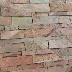 Natuursteen strips koper kleurig wandbekleding leisteen Copper