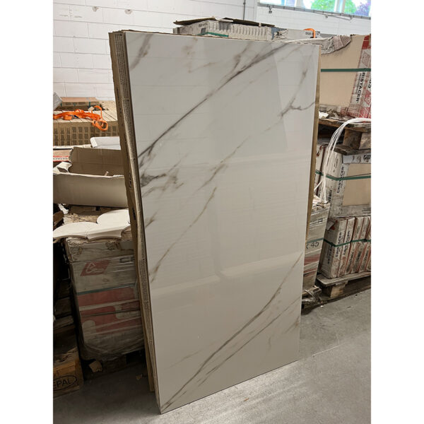 RESTPARTIJ 7,2 m² GLANS witte tegels 120x60 met ader
