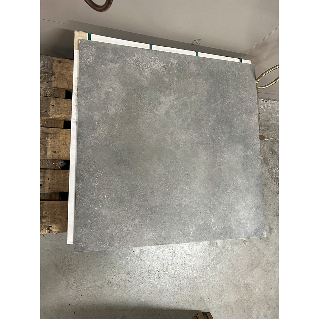 RESTPARTIJ 12,8 m² Vloertegels betonlook smoke 80x80 cm