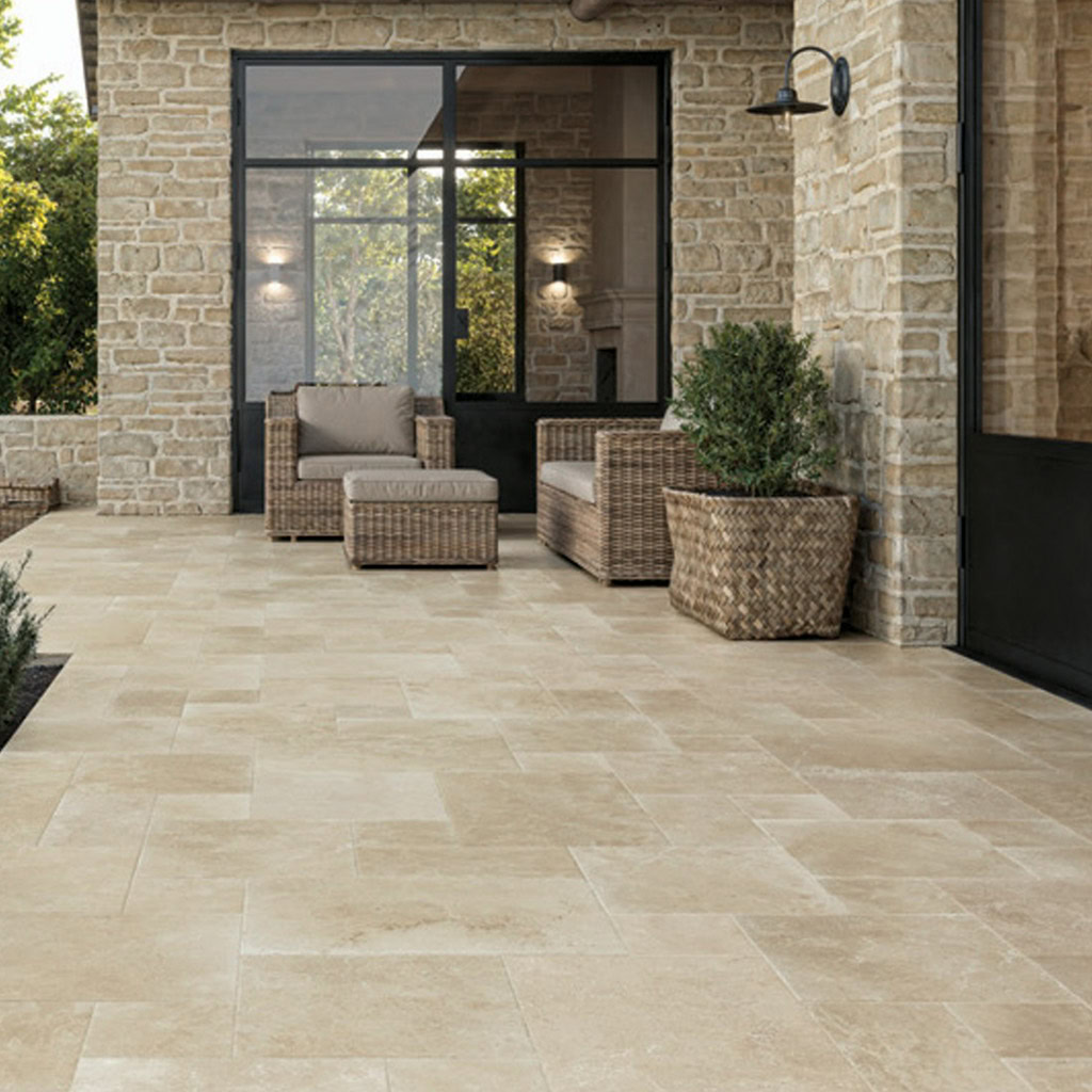 Castle stones keramische kloostertegels onderhoudsvrij travertin romaans verband