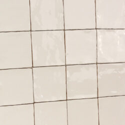 Oud Hollandse handvorm tegeltjes 10x10 beige